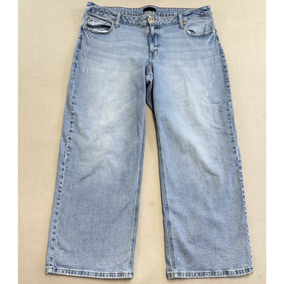 Edgely Sz 18 Short Women's Relaxed Midrise Wide Leg Boyfriend Jeans Light Wash - Picture 1 of 13